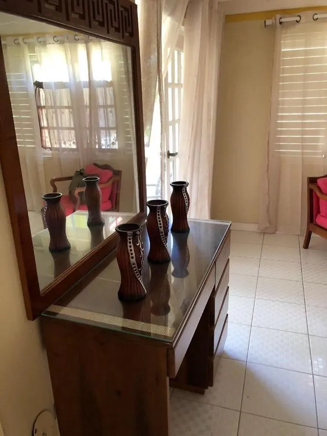 Majestic Supreme Ridge Cott Apartment Ocho Rios